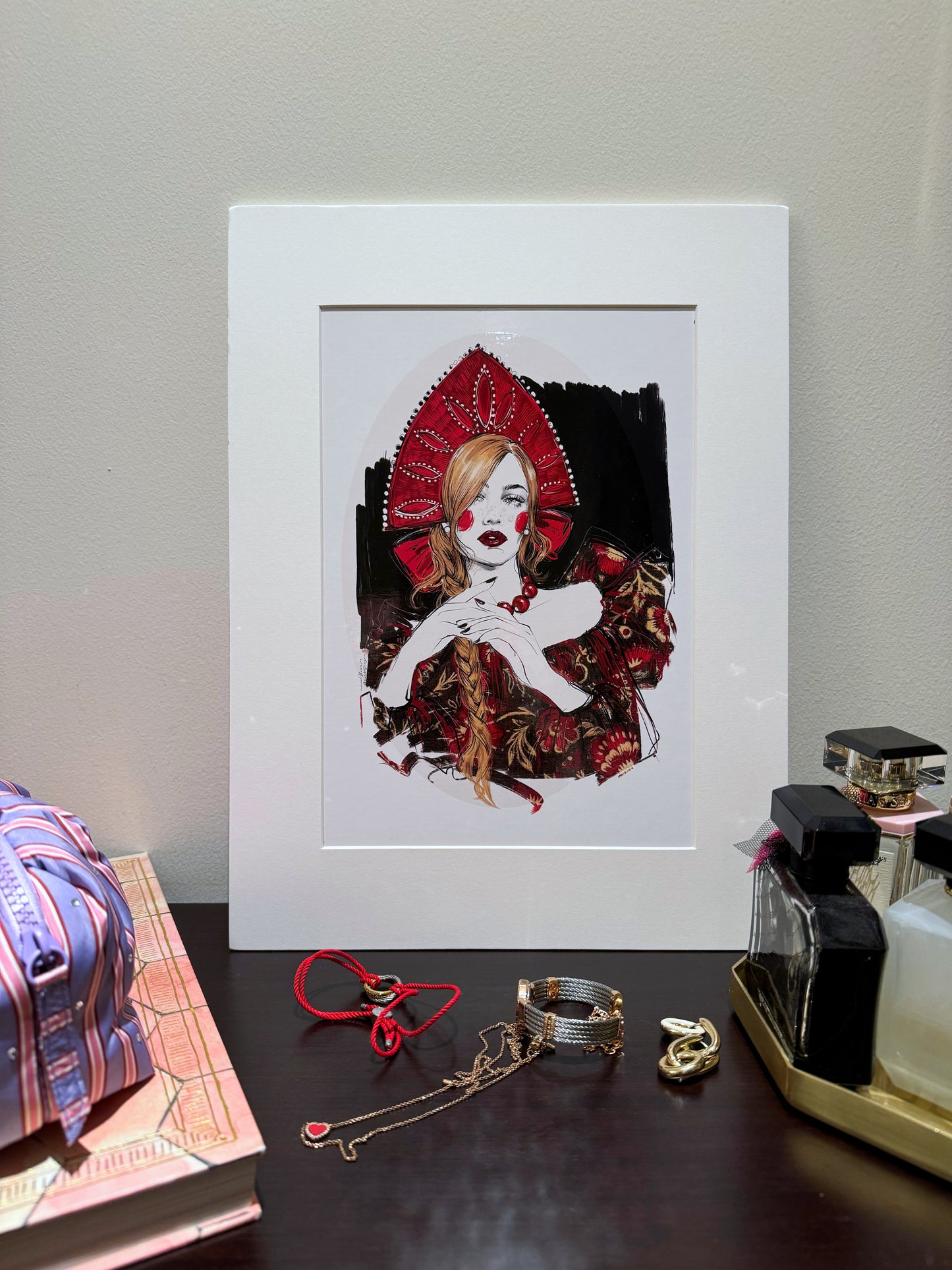 RED NECKLACE • print